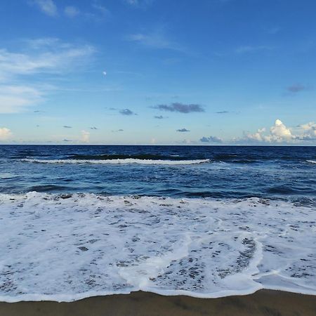 Dkv Beach View Bahur Exterior photo